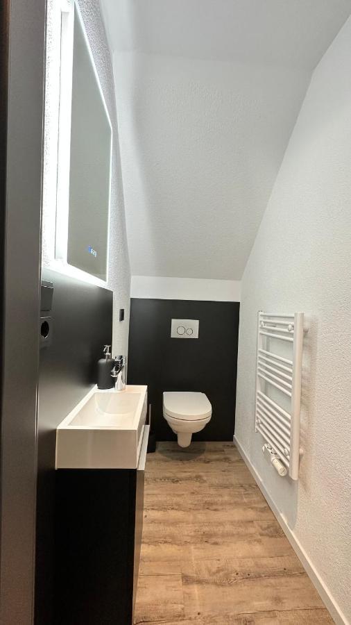B&W Apartments Morschen Екстериор снимка